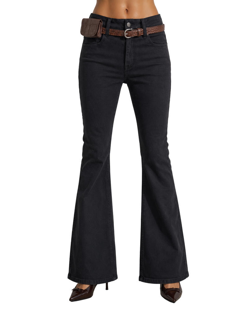 Dark Wash Flared Jeans With Belt