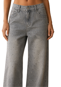 Jeans image 37
